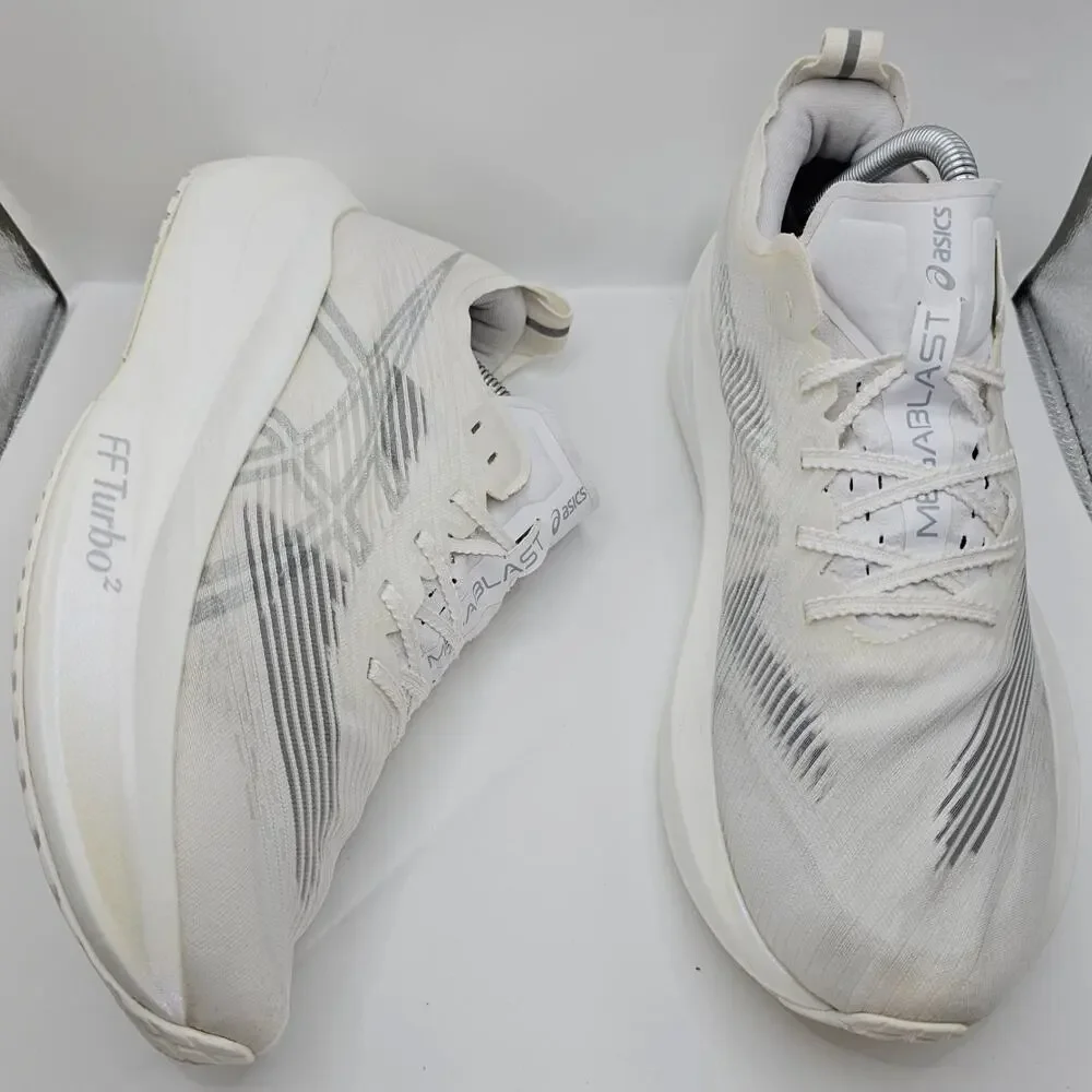 Asics Megablast White Piedmont Grey Mens 9 UK 8 Running Shoes Sneakers Athletic